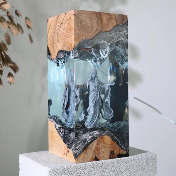 Glowing Jesus Resin Lamp 2