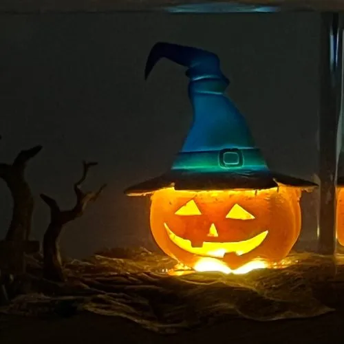 Halloween pumpkin dead wood resin lamp
