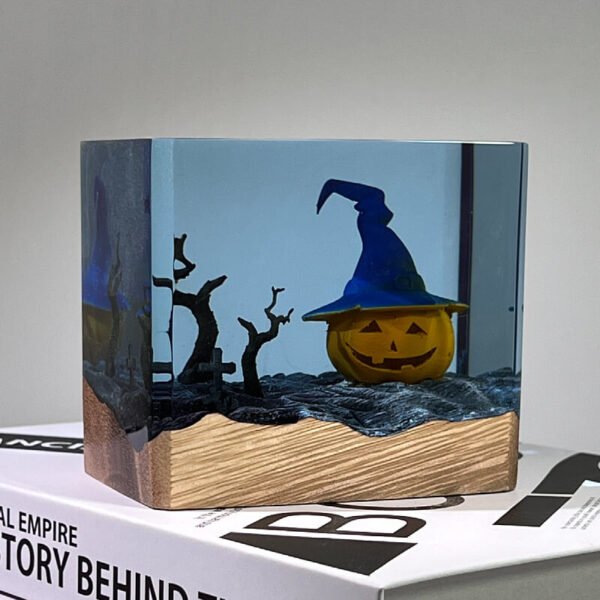 Halloween pumpkin dead wood resin lamp 2
