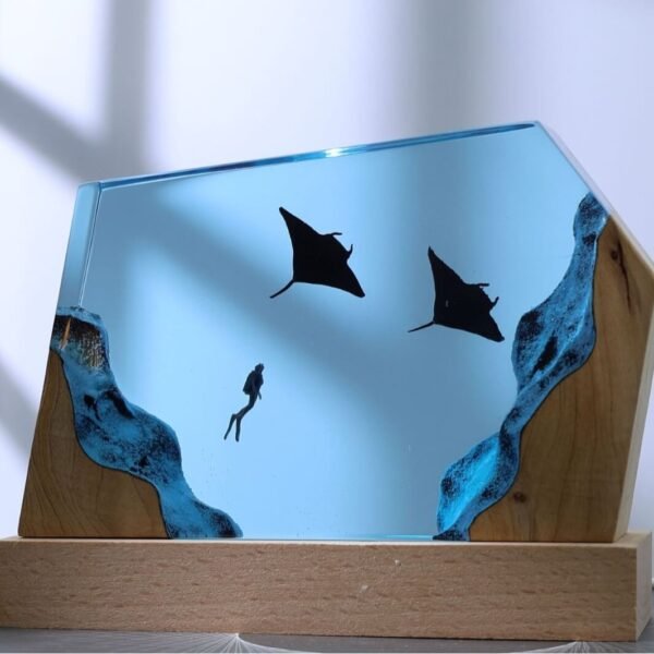 Manta Ray And Diver Resin Lamp 4 Manta ray and diver resin lamp 3