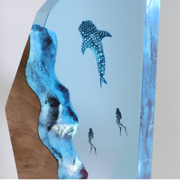 Whale Shark Diver LED Marine Resin Lamp 3 Ocean ornament diver 4