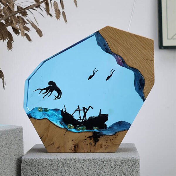 Deep Sea Shipwreck Octopus Resin Lamp1 1