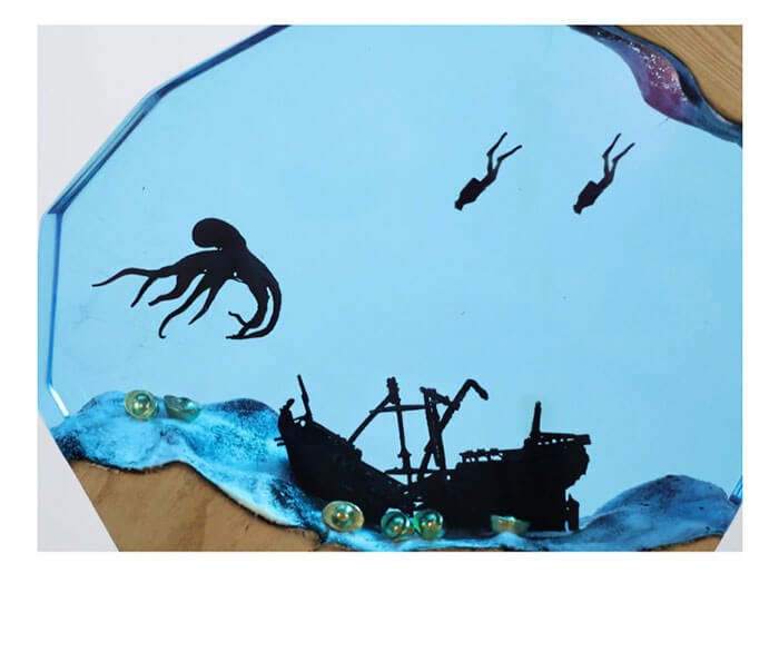 Deep Sea Shipwreck Octopus Resin Lamps 5