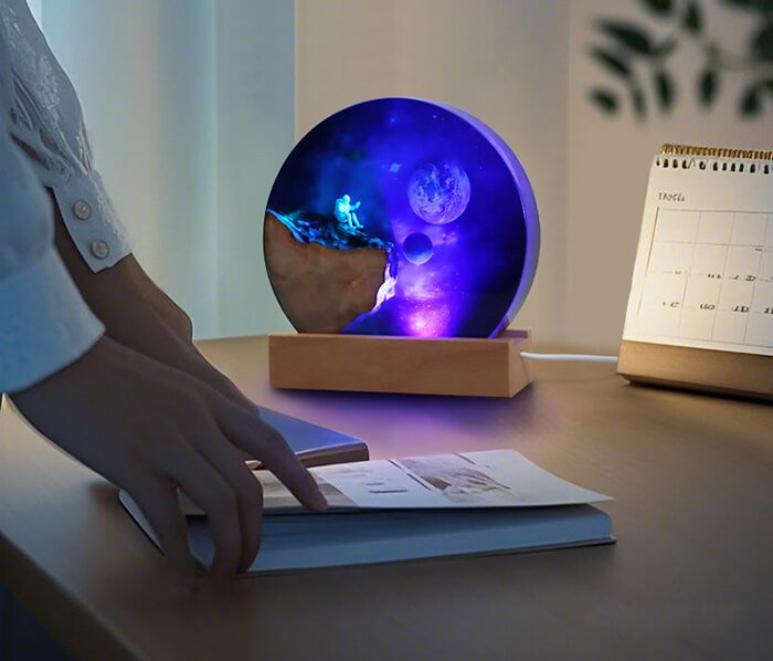 Space Astronaut Resin Lampxq 2