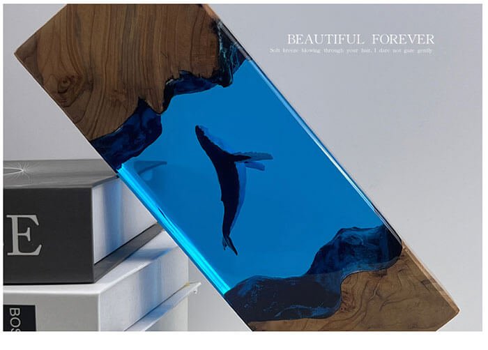 Underwater Whale Resin Lamp1 4