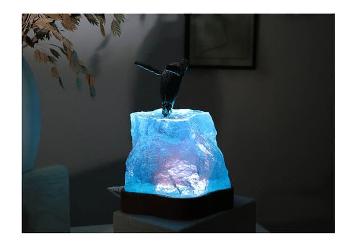 Whales Are Jumping Resin Lamp1 2